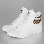 Baskets Adidas Top Ten Hi Sleek en blanc