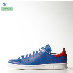 Chaussures à pois bleues Adidas