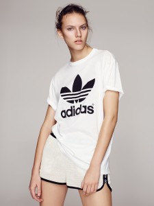 Look Adidas Topshop pe 15