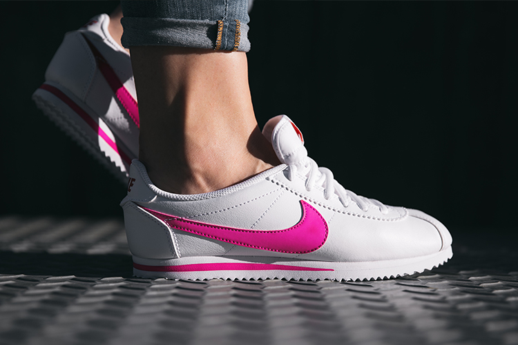 Nike Cortez rose blanc