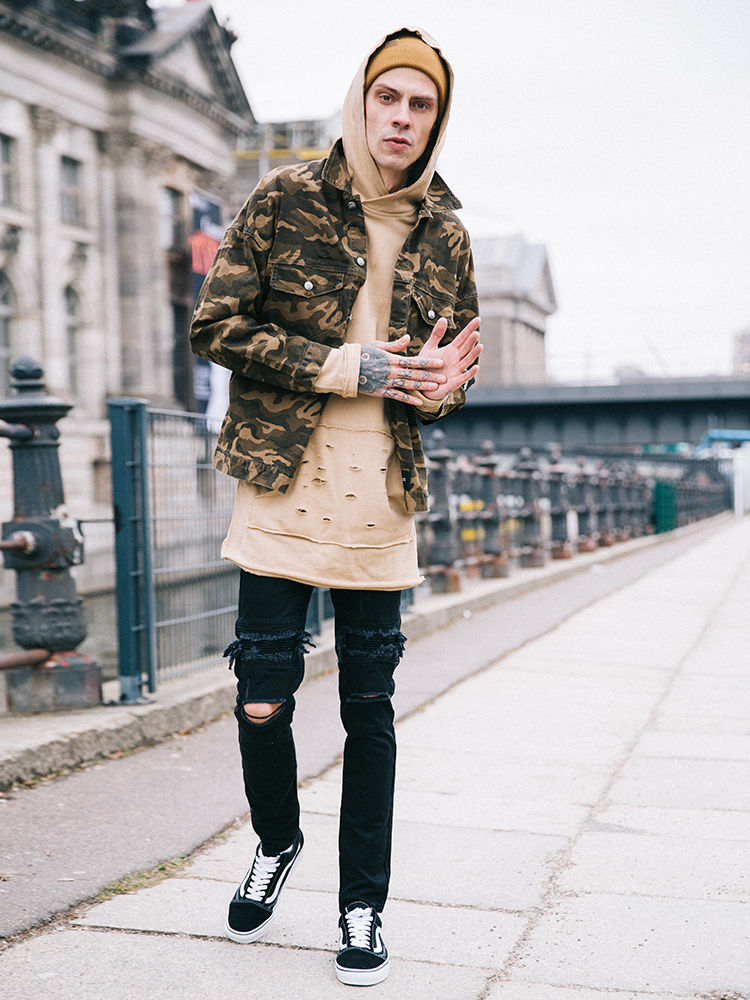 chemise-camouflage-hoodie-brun