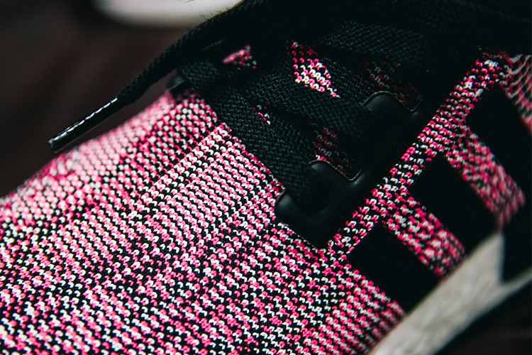 NMD-R1-Primeknit-rose-upper