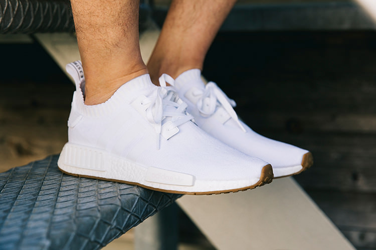 nmd r1 blanche