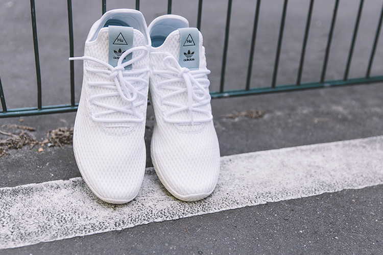 basket adidas pharrell williams blanche