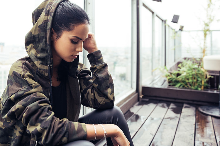 look-militaire-femme