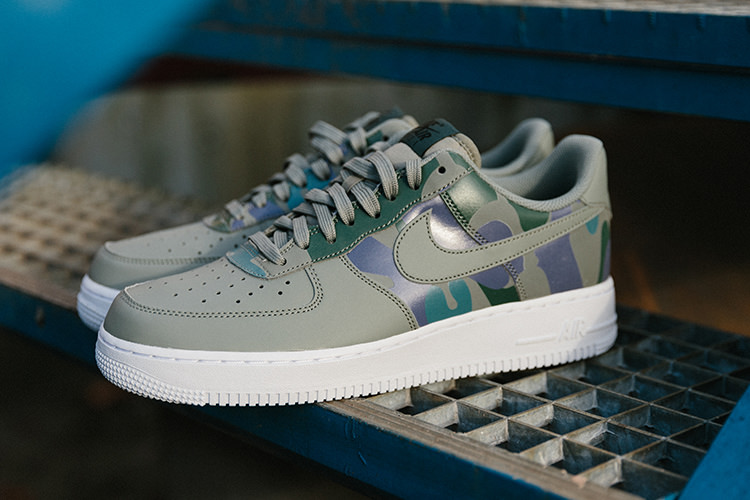 NIKE-AIR-FORCE-1-07-LV8-baskets-vert-camouflage