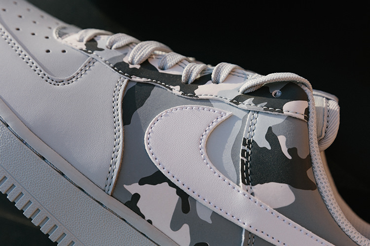 Nike-AIR-FORCE-1-07-LV8-gris-Camouflage