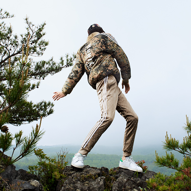 Tenue-camouflage-Pharrell-Williams-HU-Hiking