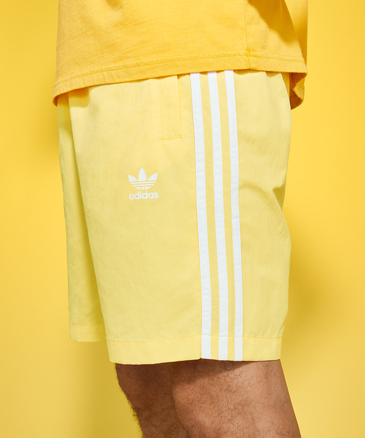 short-adidas-adicolor-jaune